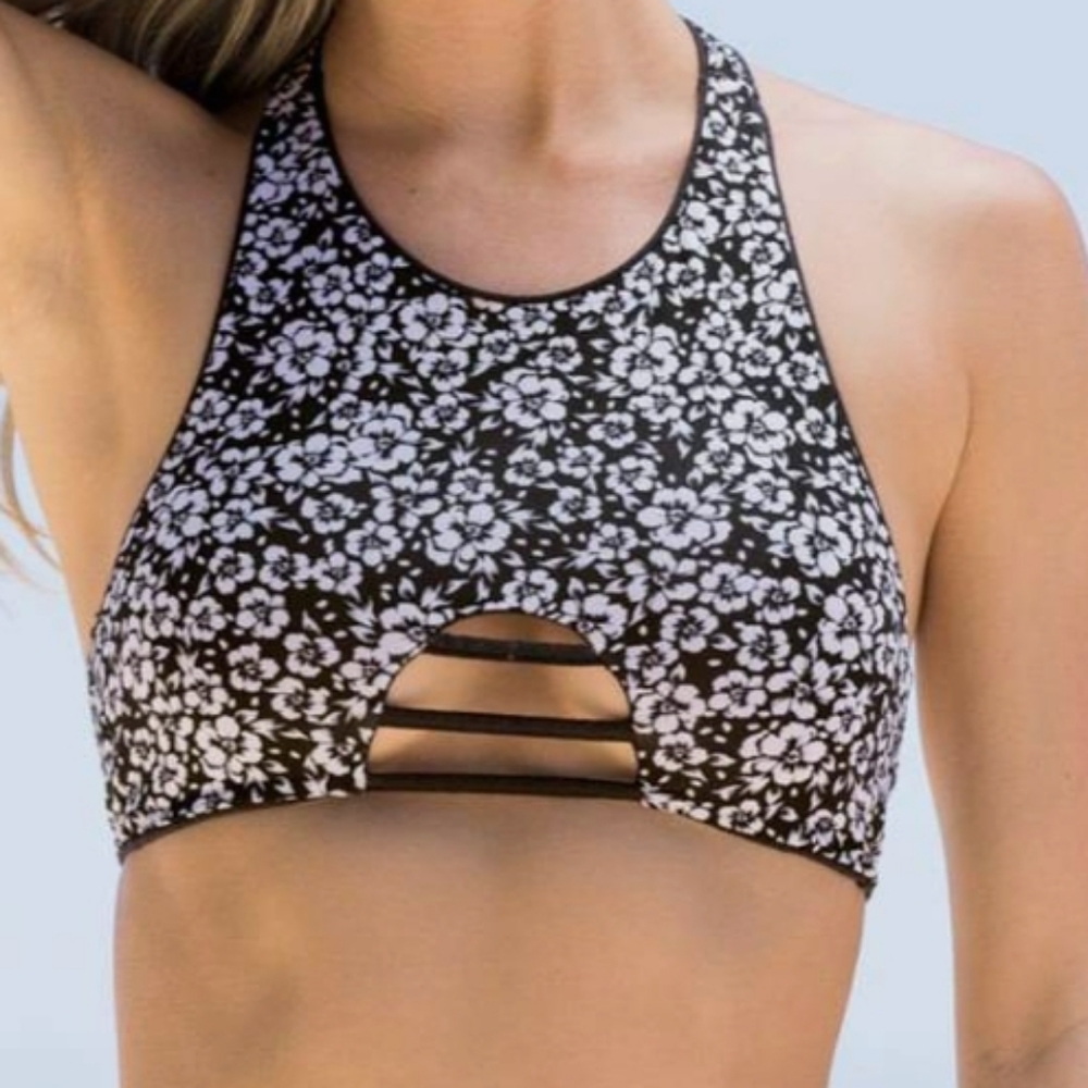 NWT Maaji Reversible Niky Bikini Top with Cutouts